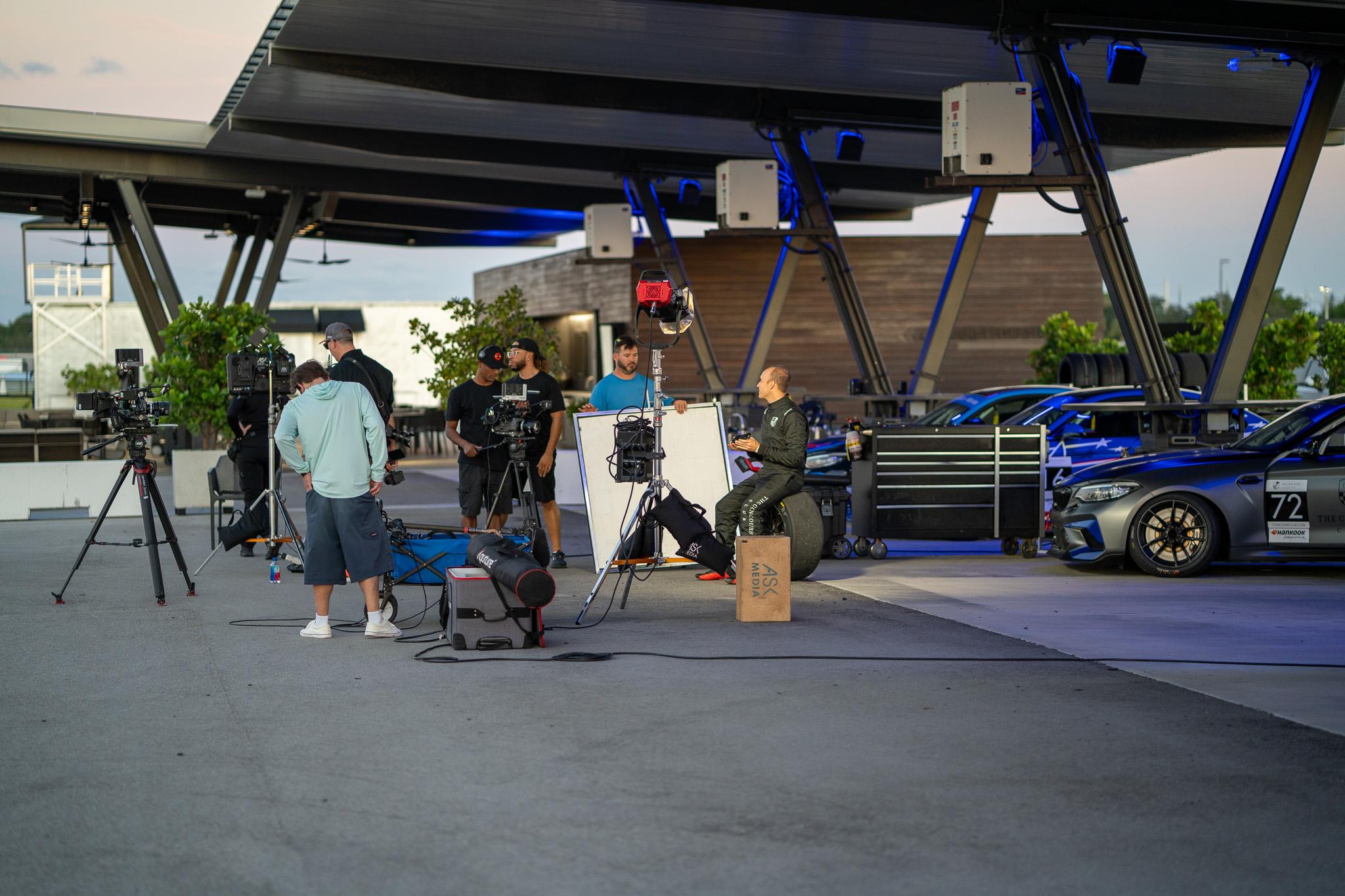 Behind the scenes 10